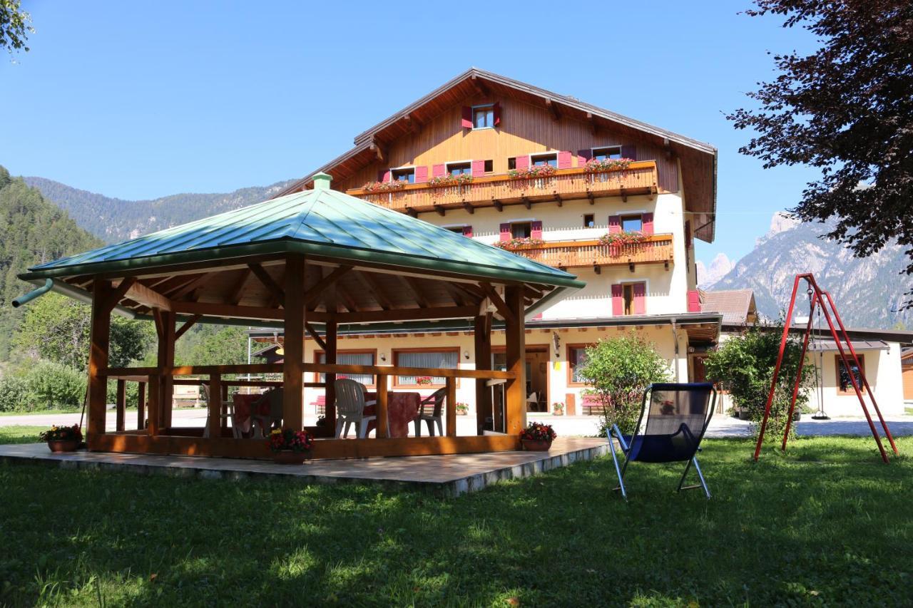 Hotel Galeno Auronzo di Cadore Buitenkant foto